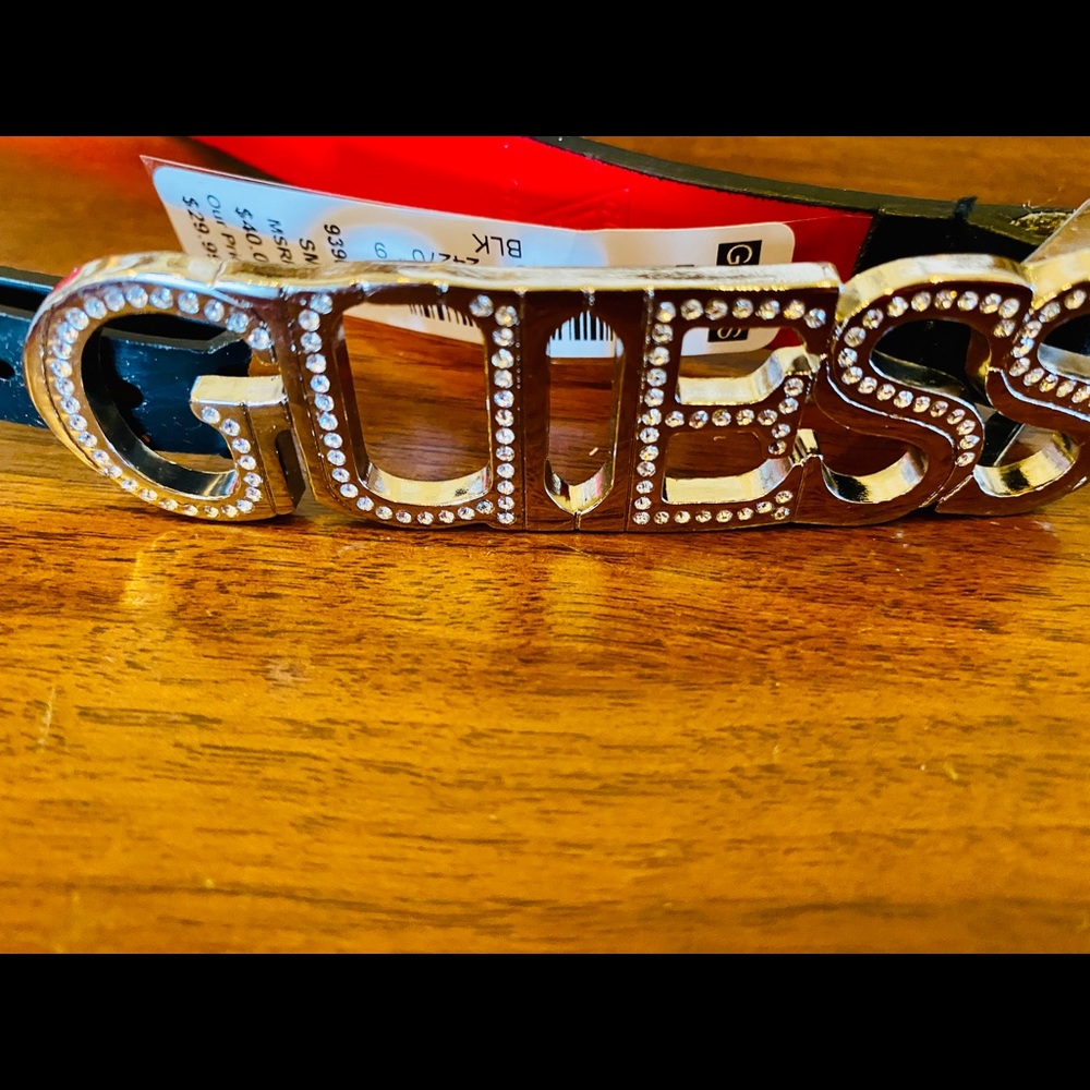 Guess belt